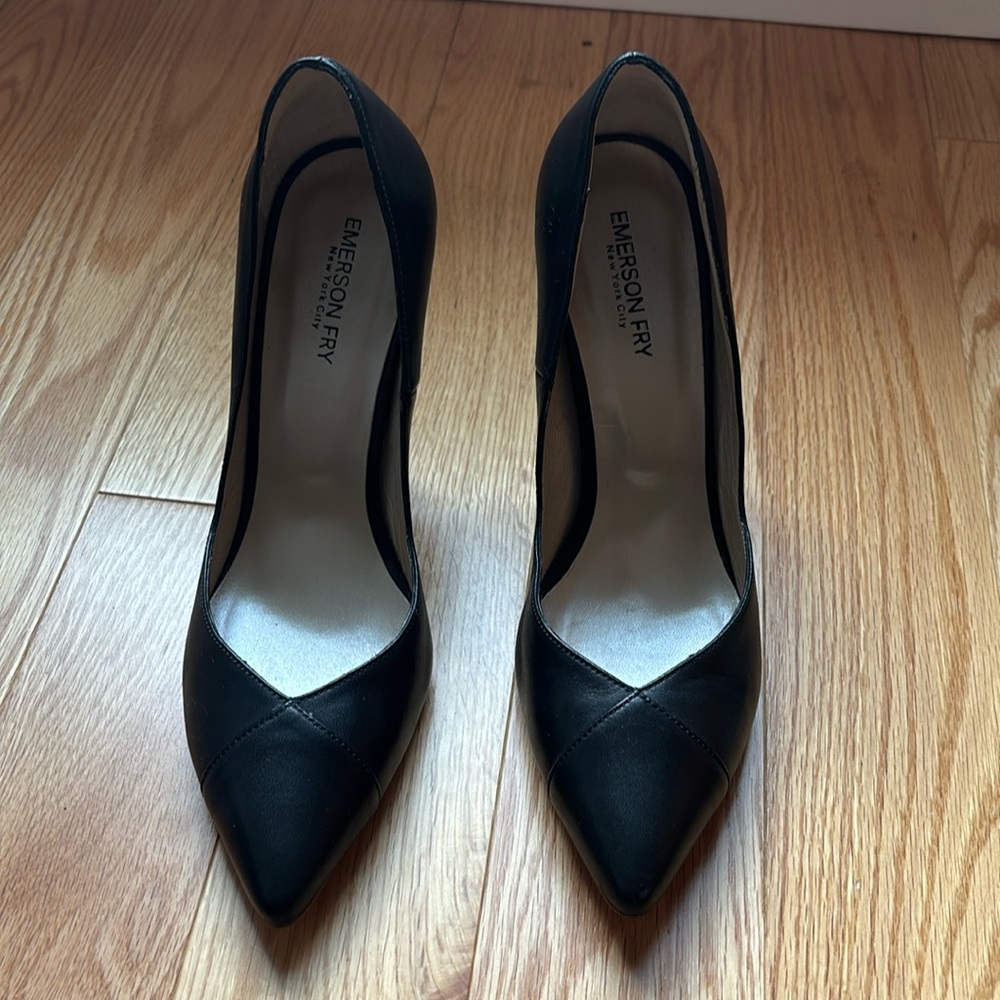 Emerson Fry Pointy Toe Pumps, black, size 39